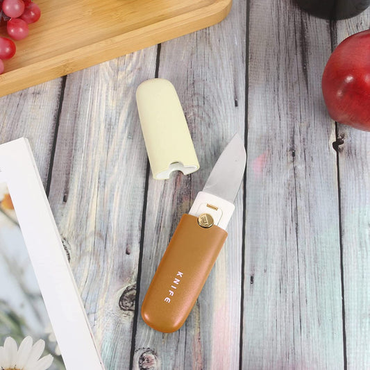 Portable 2-in-1 Knife & Peeler – Sharp, Compact & Versatile!